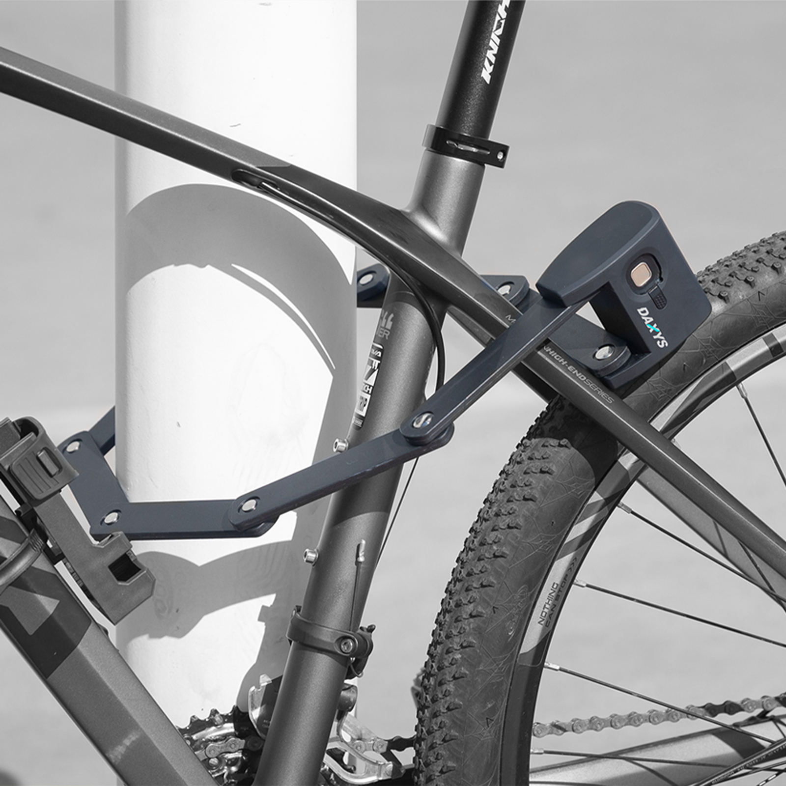 Daxys Smart Folding Lock